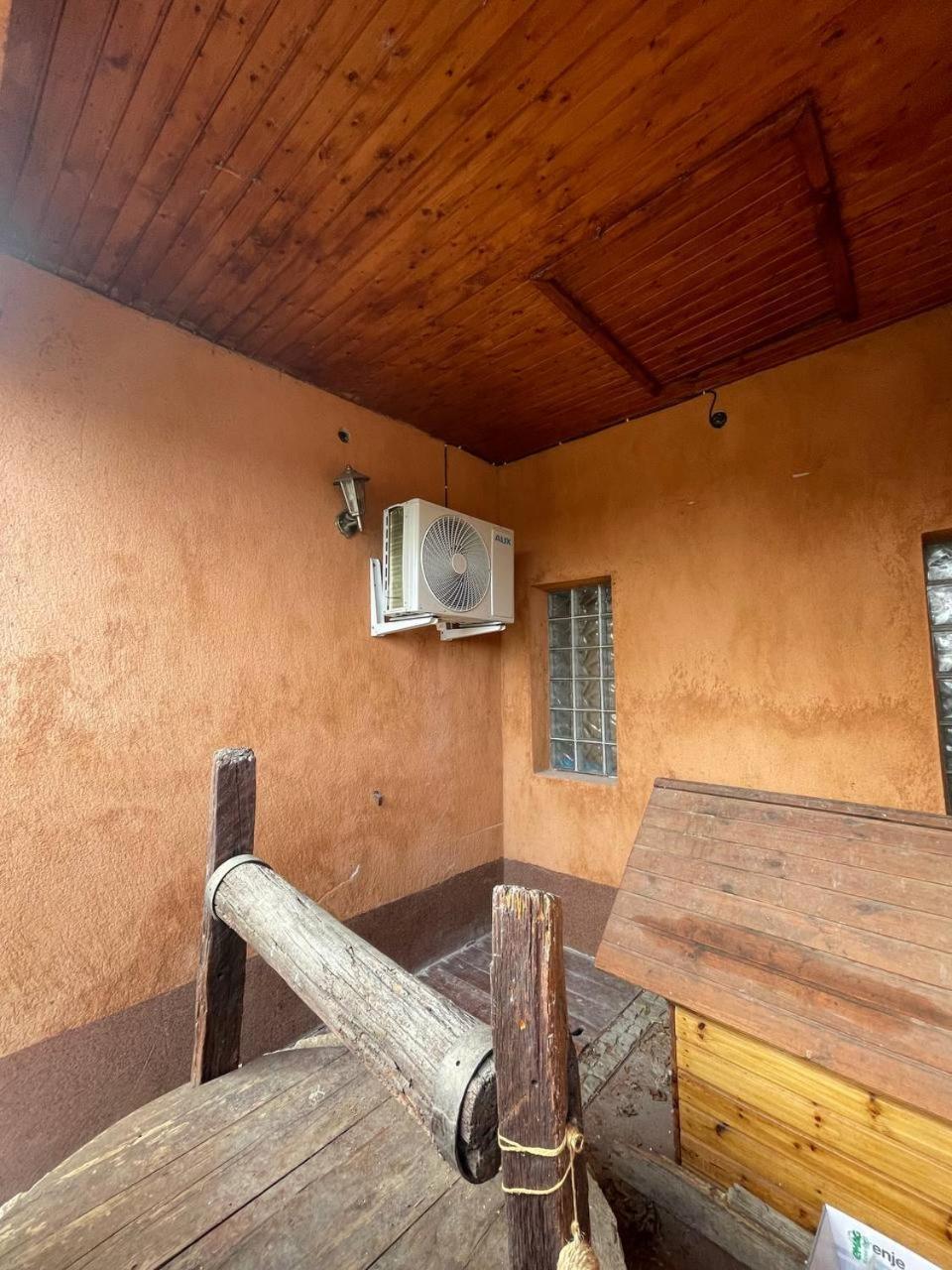 Apartment Greenpark Candy With Large Garden Close To Tokaj